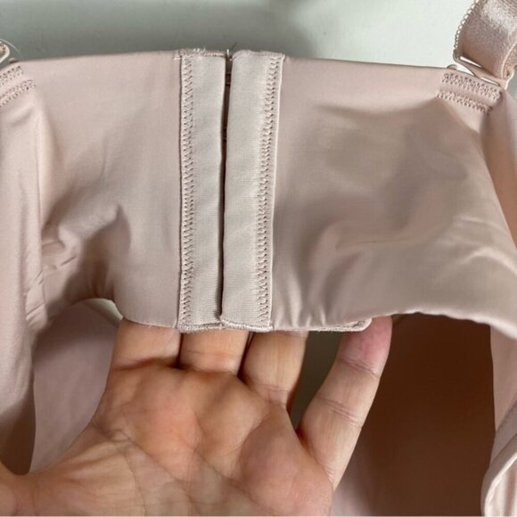 Torrid Dream Wire-Free Push-Up Bra in rose dust size 48D NEW NWT molded cups - Picture 9 of 9